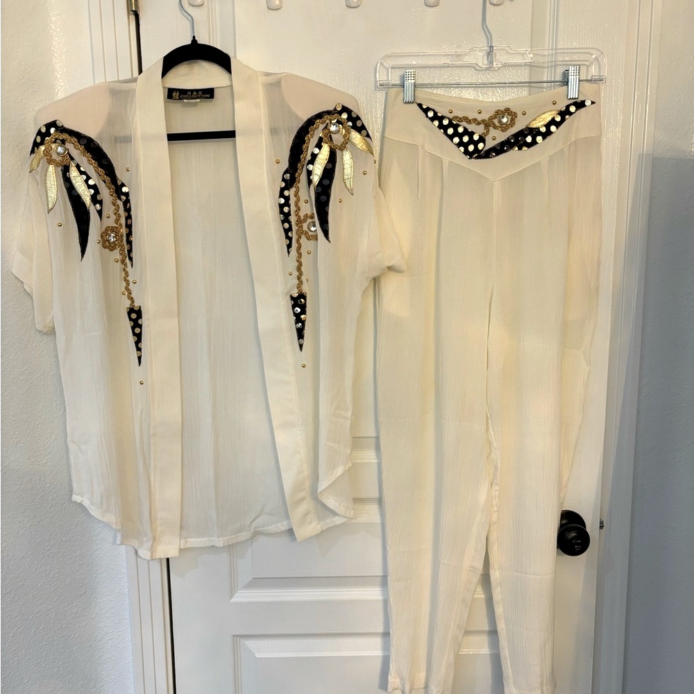 Vintage BANGER white top and bottoms! Miami Vice Vibes size M NWOT